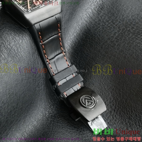 ũ ķ 𰡵 V45 ð 7051522