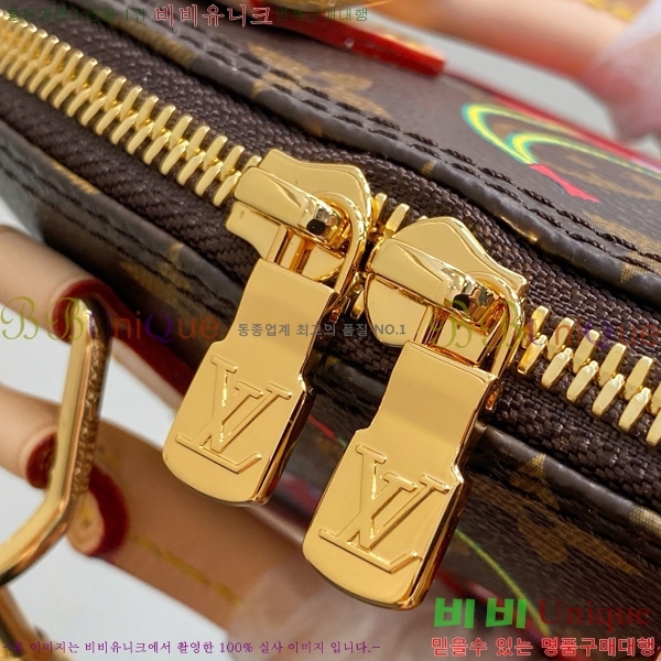 #̺  ˸ ׷ M82717-300