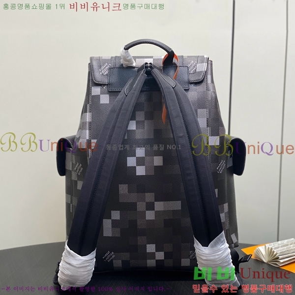 #���̺��� ũ�������� MM ���� M14952-101