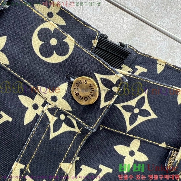 ���� ���̺��� ��ĿƮ LV51112042-8