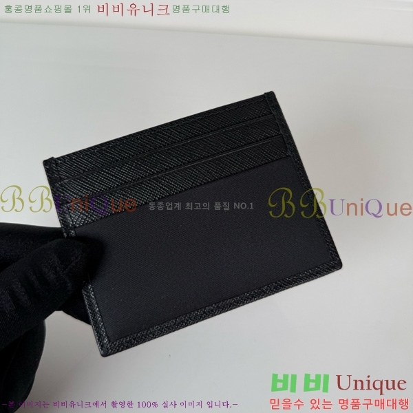 #  ﰢΰ ī 2MC025-301