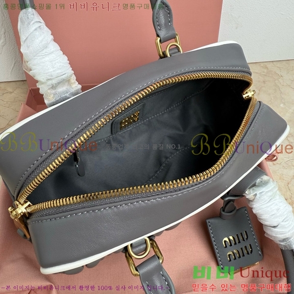 #�̿�̿� �Ƹ�ī�� ���׶�� 5BB142-400