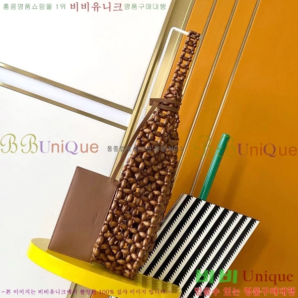 #ζ LE 5 A 7    823807-101