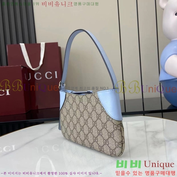 # GG   ̴  820696-207