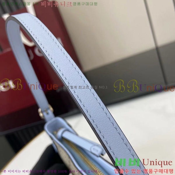 # GG   ̴  820696-207