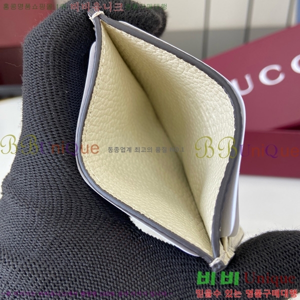 # GG  ī ̽ ‎815883-104