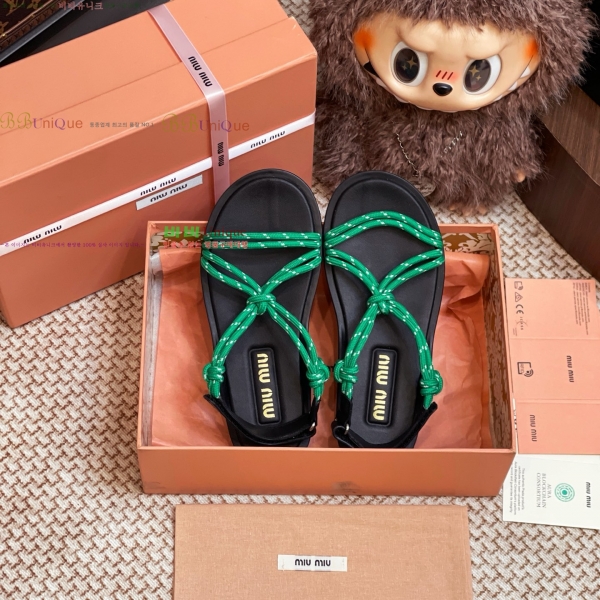 ���� �̿�̿� ĳ�־� ���� 25MU255252-2