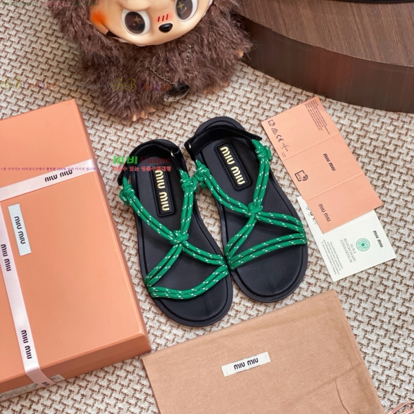 ���� �̿�̿� ĳ�־� ���� 25MU255252-2