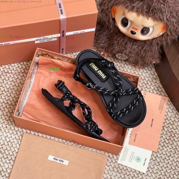 ���� �̿�̿� ĳ�־� ���� 25MU255252-3