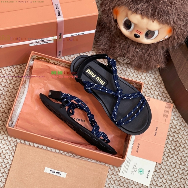 ���� �̿�̿� ĳ�־� ���� 25MU255252-4