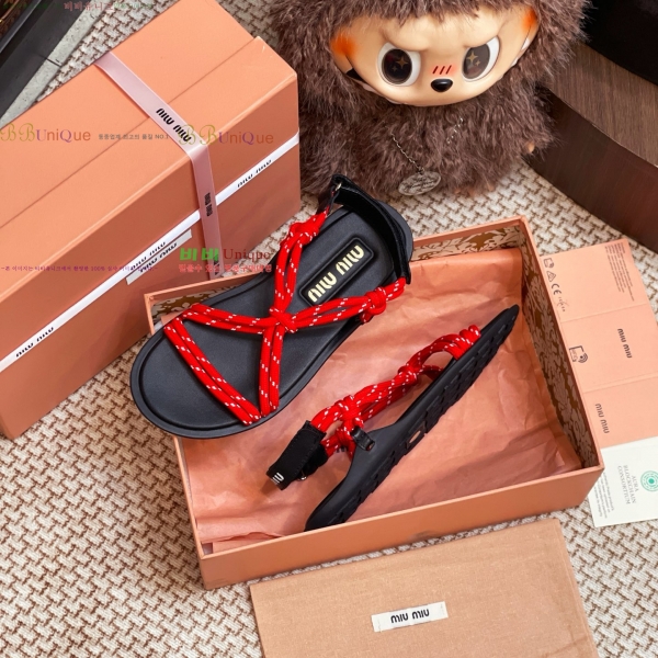 ���� �̿�̿� ĳ�־� ���� 25MU255252-1