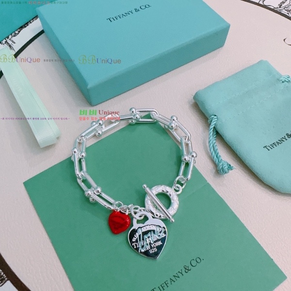 �������� Ƽ�Ĵ� ���� TF212077-8