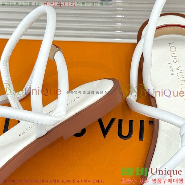 ̺ ÷  35LV7142533-1