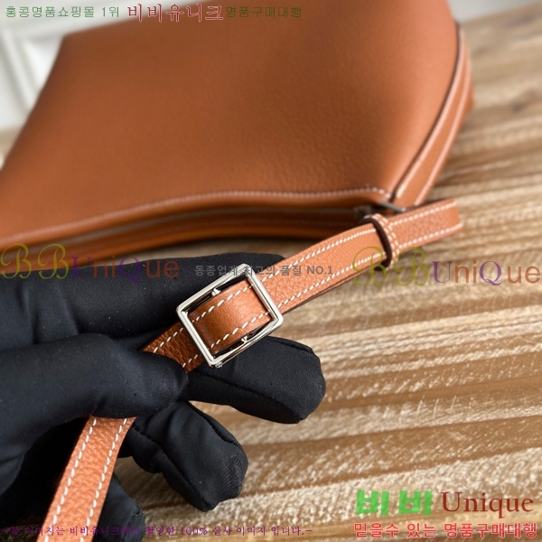 #�����޽� Berlingot 23 PM HE27855141-301