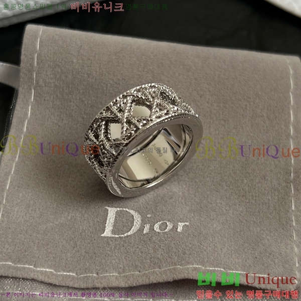 ��� ���� DOI131309-3