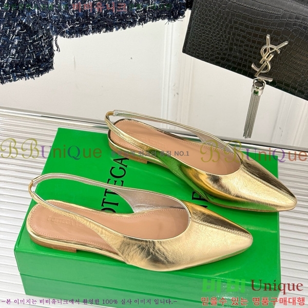 װŸ   32BV4524101-3