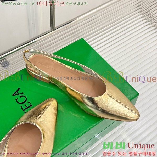 װŸ   32BV4524101-3