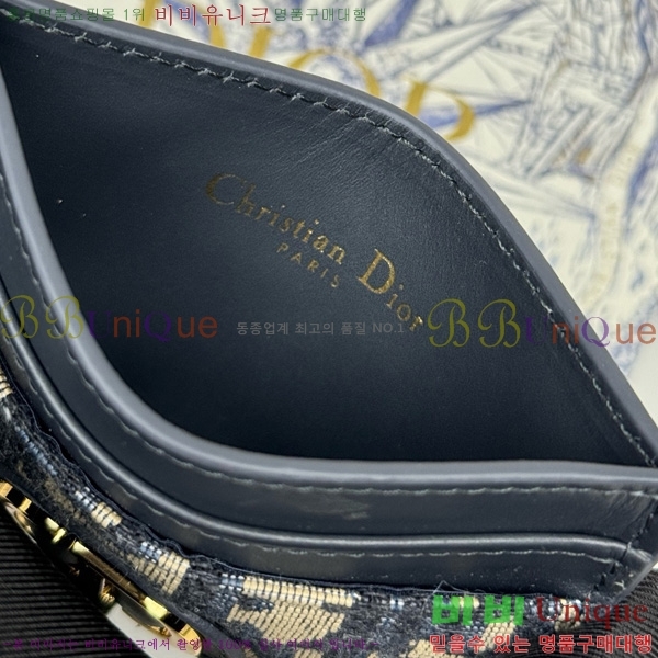 # 30   ī   Ȧ S2152-302