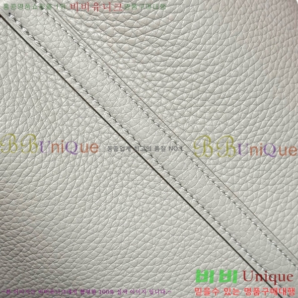 #޽ ź 18 HE245112-105