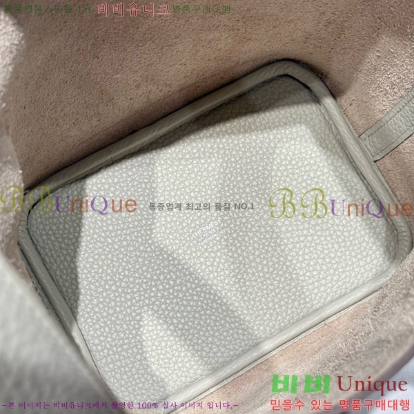 #޽ ź 18 HE245112-105