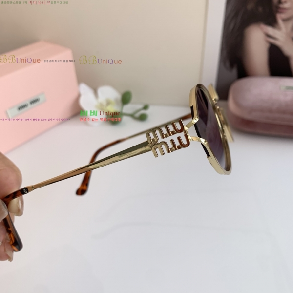 ���� �̿�̿� ���۶� 8MU256112-7