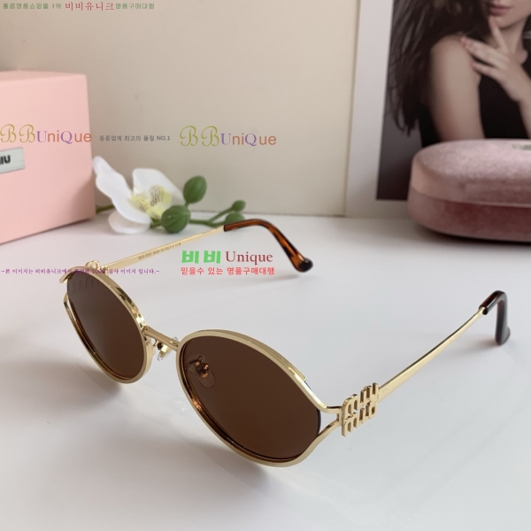 ���� �̿�̿� ���۶� 8MU256112-9