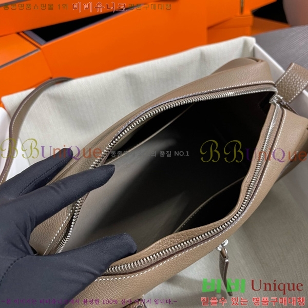 #޽ Nouveau On Boby  HE4224062-1 Ŭ