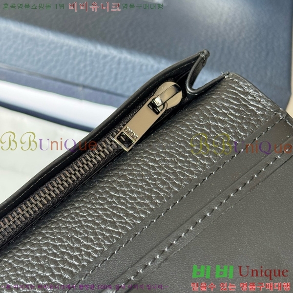 #  Ƽ   2ADBC330-102