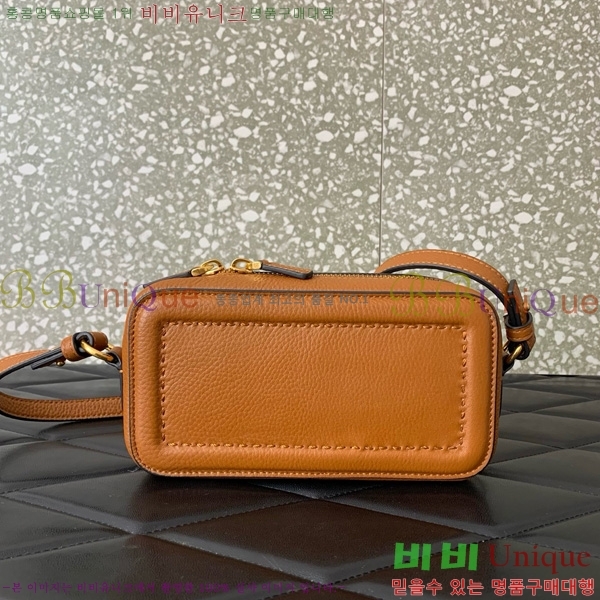 #�߷�Ƽ�� ����ٴ� ũ�ν��� 6205-102