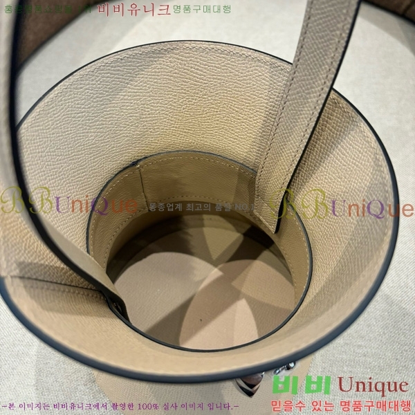 #�����޽� �̴� �޵��� �� HE916700-101