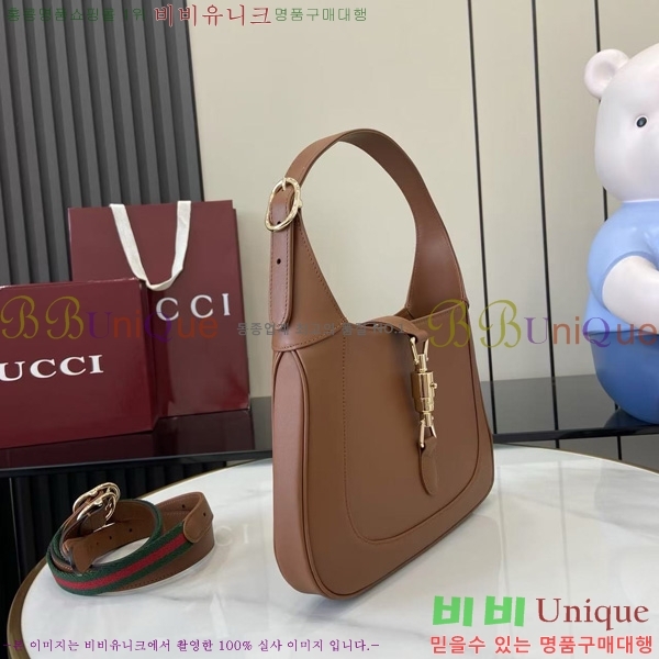 # Ű 1961   810232-646