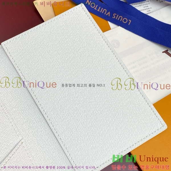 #���̺��� �н���Ʈ Ŀ�� M14877-101