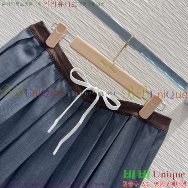 ���� �̿�̿� ��ĿƮ MU120555-4