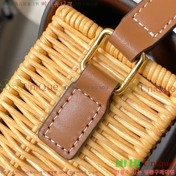 # Ʈ ƾ ü  110413-301