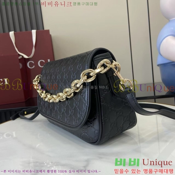 # GG  ̵  848882-101