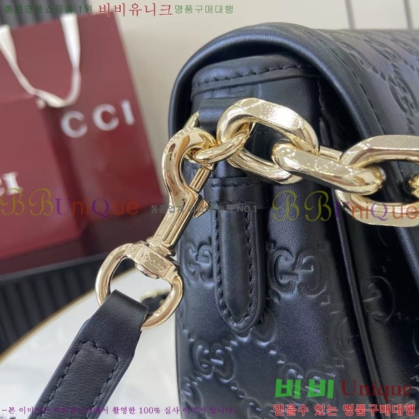 # GG  ̵  848882-101