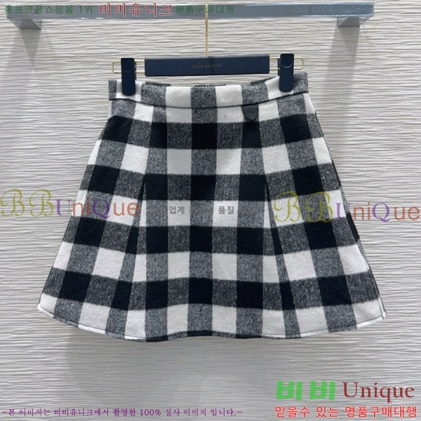 ���� ���̺��� ��ĿƮ LV1242133-6