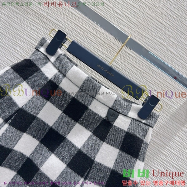 ���� ���̺��� ��ĿƮ LV1242133-6