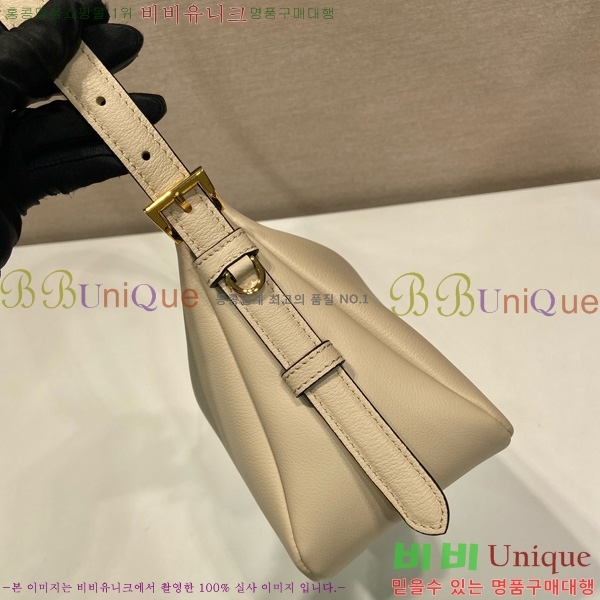 # ̵ ̹   1BC229-203