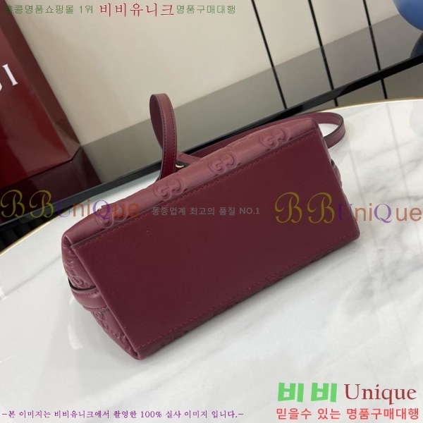 # GG   Ŷ ‎847090-102