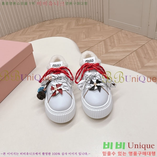 ���� �̿�̿� ��� ����Ŀ�� MU690577-4