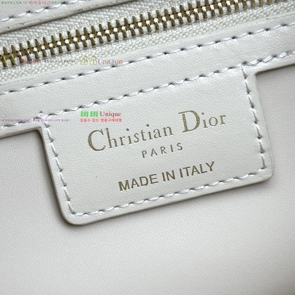 # D-Motion ̵  M2852-5-590롽