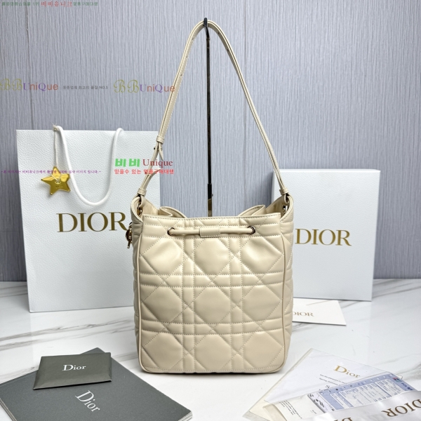 # D-Motion ̵  M2852-5-590롽