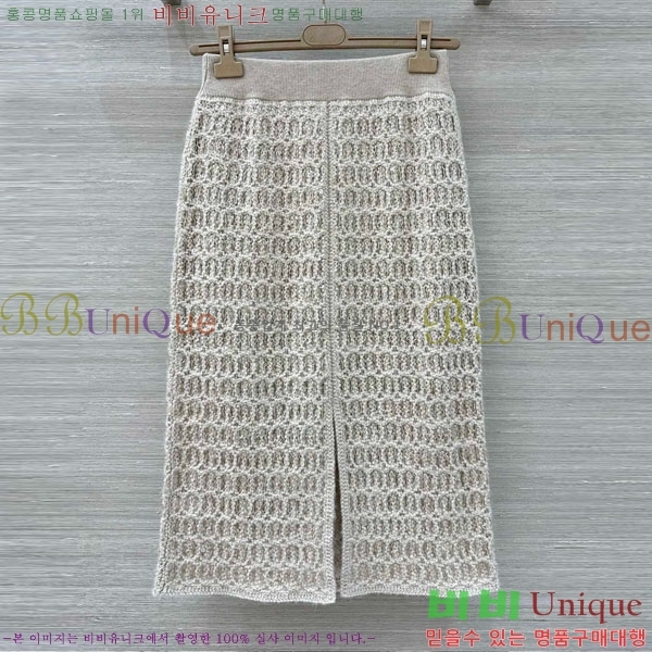 ���� ���ڷ� ��ġ�ڸ� ��ĿƮ BC2334011-6