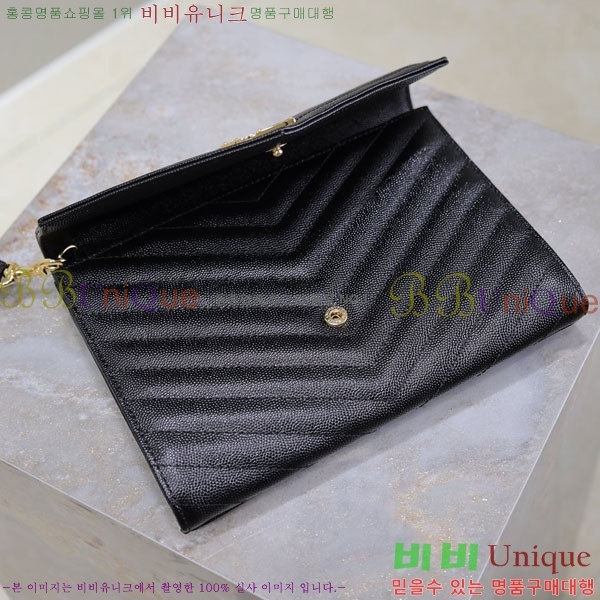 #ζ ΰ ׷  Ŭġ 617662-107