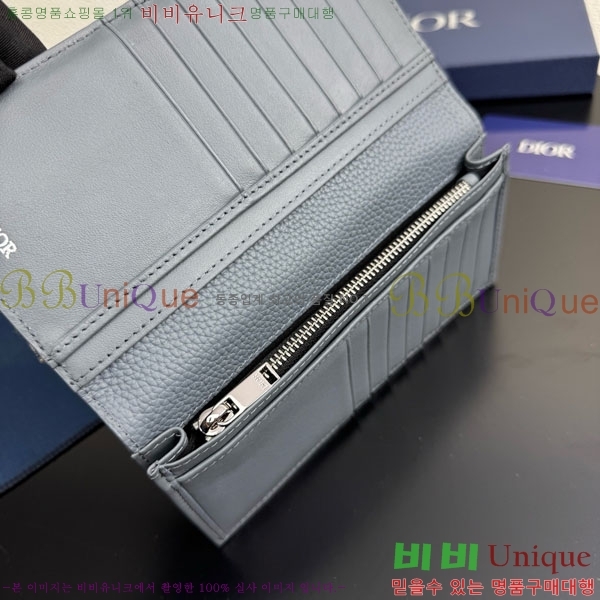 #  Ƽ   2ADBC330-104