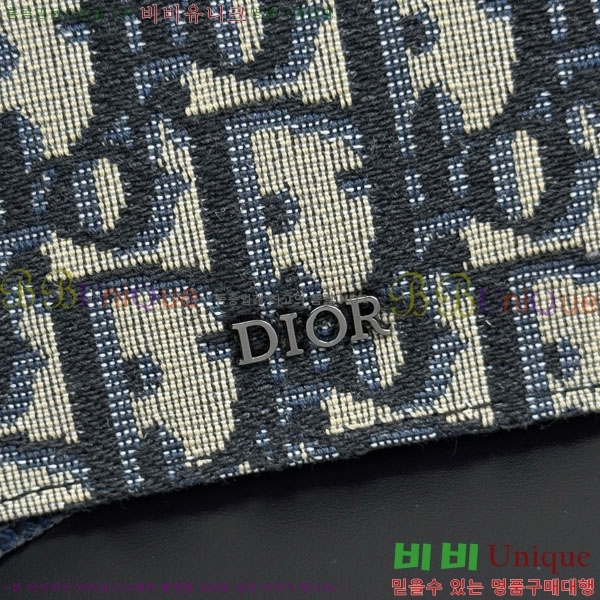 # ø   ī  2ESBC318-131