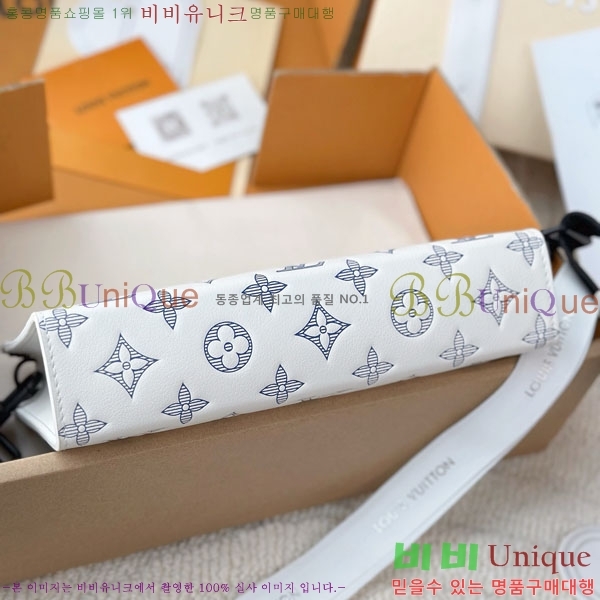 #̺    M81115-1004