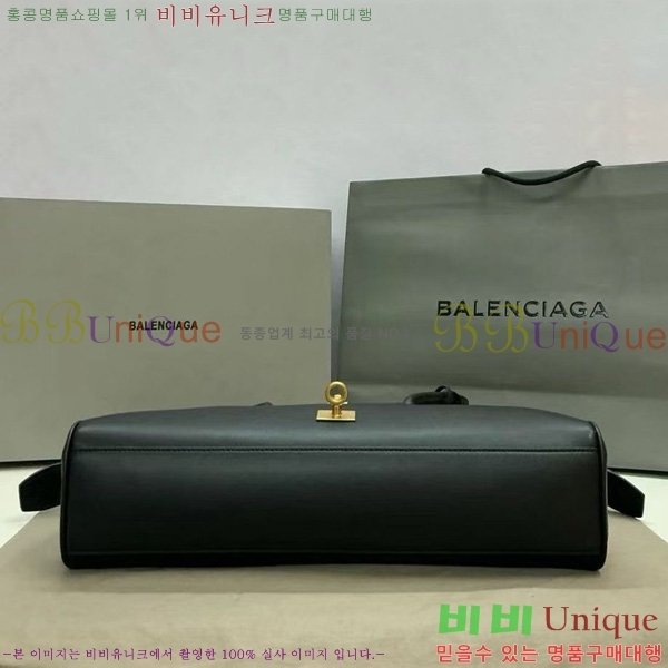 #߷þư   ĳ 70582450-1