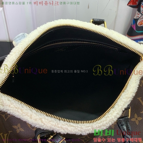 #���̺��� ���ǵ� ����Ʈ 30 �׵� �� M26326-101